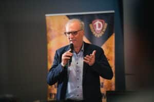 Jürg Kasper wird kommissarischer Geschäftsführer der SG Dynamo Dresden, Aufsichtsratskollegen danken.