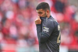VfB Stuttgart feiert 2:0-Sieg gegen Feyenoord, jubelnde Spieler nach entscheidendem Tor.