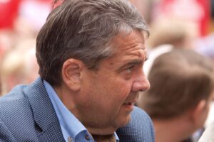 Sigmar Gabriel spricht über die geopolitischen Risiken für Europa und die Ukraine.
