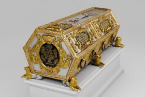 Detailgetreue Farbrekonstruktion des Zinnsargs von Herzog Johann Wilhelm von Sachsen-Jena.