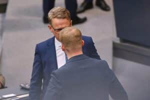 CDU- und SPD-Generalsekretäre im Gespräch über mutige Reformen für Wachstum und soziale Sicherheit.