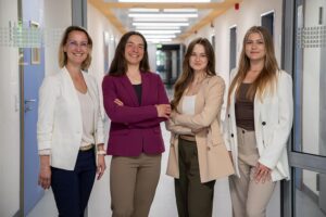 Forschungsprojektteam in Magdeburg, unterstützt klinische Studien für innovative Behandlungsmöglichkeiten in der Medizin.