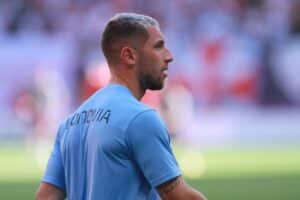 Torloses Zweitligaspiel zwischen Hannover 96 und VfL Bochum, geprägt von Chancen und starken Torhütern.