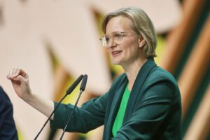Franziska Brantner spricht über Europas Chancen und Herausforderungen in der neuen US-Sicherheitsstrategie.