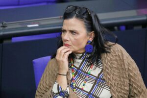 Gitta Connemann diskutiert Bürgergeldreform, Mittelstandsinteressen und wirtschaftliche Herausforderungen in Berlin.