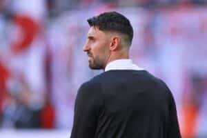 Vincenzo Grifo verwandelt Elfmeter, Freiburg jubelt über Viertelfinaleinzug im DFB-Pokal.