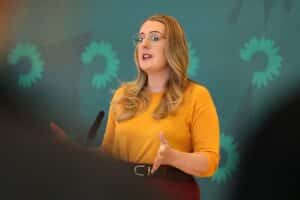 Katharina Dröge kritisiert Dobrindts Asylpolitik und betont notwendige europäische Solidarität.