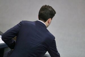 Johannes Winkel diskutiert Rentenreform: Herausforderungen und Bedingungen für zukünftige Rentenpakete.