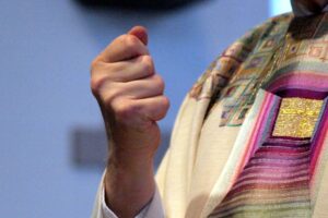 Profanierte katholische Kirchen: Rückgang, Wandel und Herausforderungen der Glaubensgemeinschaft in Deutschland.