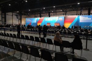 AfD-Parteitag in Erfurt: Ort der Warnung vor rechtsextremen Tendenzen und politischer Gefahr.