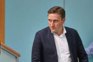 CDU-Vorsitzende warnen vor staatlicher Kontrolle journalistischer Inhalte und betonen Pressefreiheit.