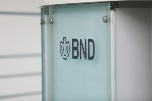 Ehemaliger BND-Präsident fordert mehr Kompetenzen zur Terrorabwehr und flächendeckende Kommunikationsüberwachung.