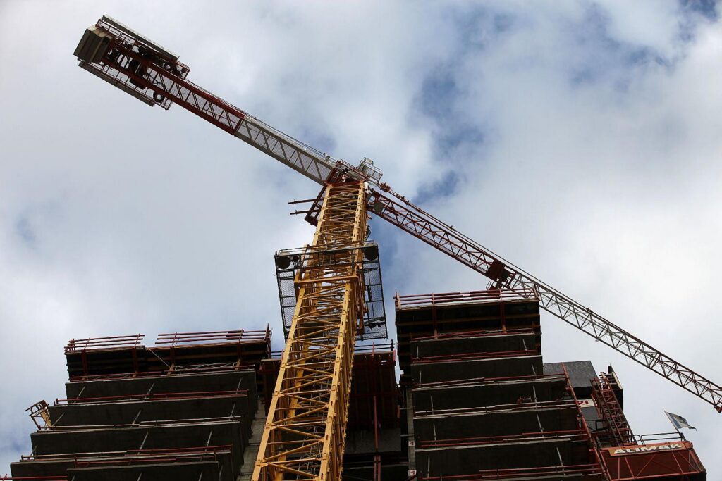 Hamburg genehmigte 2025 über 6.700 neue Wohnungen