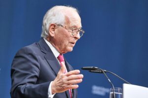 Wolfgang Ischinger spricht über die Zukunft der Europäischen Union und Sicherheitspolitik in Europa.