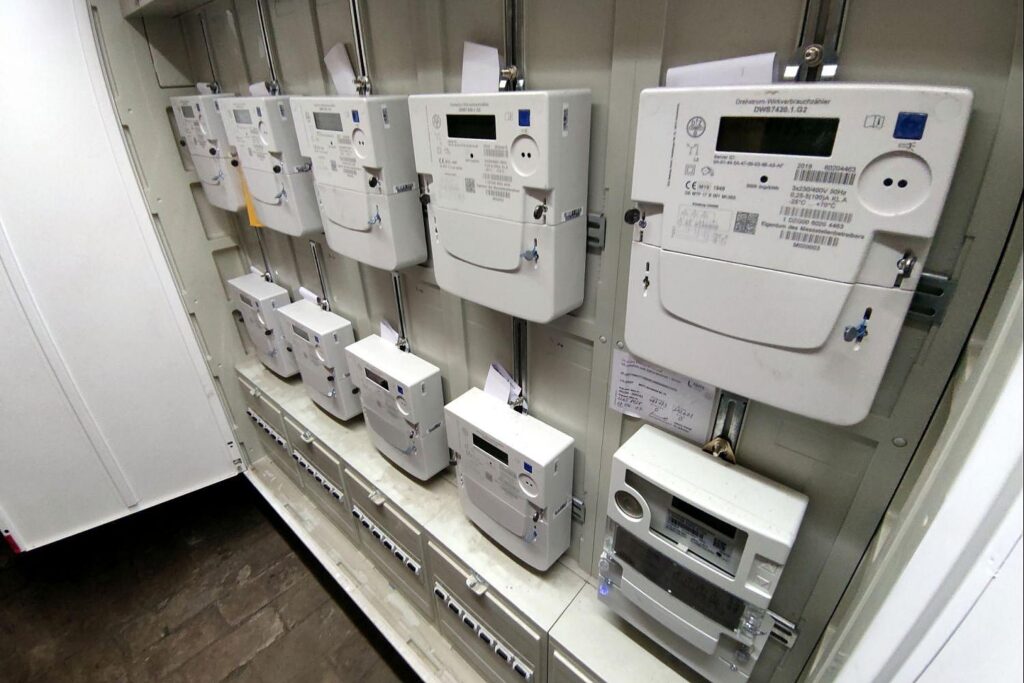 Netzagentur ermittelt wegen Fristverstößen bei Smart-Meter-Rollout