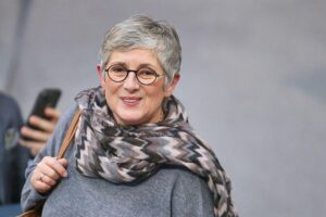 Britta Haßelmann fordert besseren Schutz kritischer Infrastruktur nach Berliner Stromausfall.