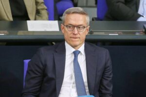 Digitale Plattform zur Meldung von Bürokratieproblemen: Bürger und Unternehmen geben wertvolles Feedback.