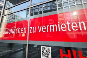 Grafik mit Büroflächen zur Vermietung und dem Hinweis auf den Leerstand durch KI-Einsatz.