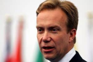 Borge Brende gibt Rücktritt vom Weltwirtschaftsforum wegen Epstein-Enthüllungen bekannt.