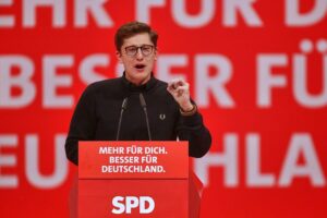 Philipp Türmer fordert SPD zur Bekämpfung von Ungleichheit und Klassenkampf auf.