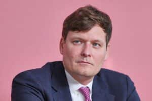 Kultusminister Conrad Clemens bespricht positive Entwicklungen der berufsbildenden Schulen in Sachsen.
