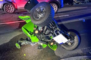Ein schwer verletzter Quad-Fahrer nach Unfall mit Auto auf L307 in Engelskirchen.