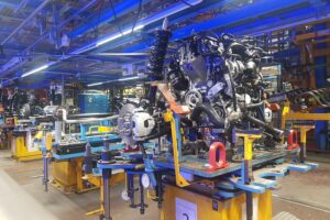 Thüringer Industrie mit Umsatzplus; Fokus auf Autoproduktion und elektrische Ausrüstungen zeigt Wandel.