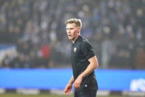 Dramatisches Fußballspiel: Karlsruhe gleicht gegen Dynamo Dresden in letzter Minute aus.
