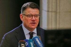 Boris Rhein spricht im Bundesrat über verschärfte Strafen gegen heimliche Aufnahmen von Frauen.