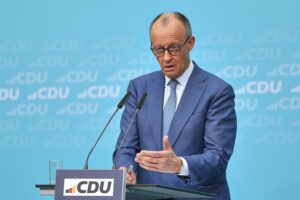 Friedrich Merz spricht in Berlin über Bürokratieabbau und digitale Vorschläge der Bürger.
