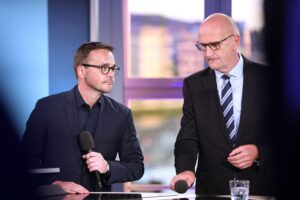 Jan Redmann und Dietmar Woidke präsentieren neuen Koalitionsvertrag für Brandenburg, sparsame Politik.