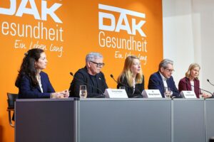 Studie zeigt: KI-Chatbots beeinflussen riskanten Medienkonsum bei Kindern und Jugendlichen in Deutschland.