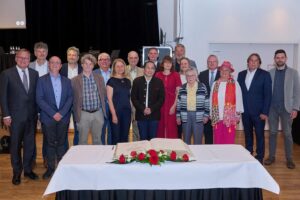 Oberbürgermeister Starke verabschiedet feierlich Stadtratsmitglieder und Bürgermeister in Bamberg.