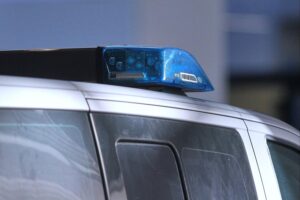 Ein Feuer im leerstehenden Gebäude in Saarbrücken, Feuerwehr und Polizei im Einsatz.