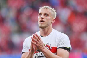 VfB Stuttgart und Werder Bremen feiern ein spannendes 1:1-Unentschieden im Bundesliga-Spiel.