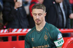 Köln feiert 3:1-Sieg gegen Bremen, Elfmeter und intensive Duelle prägen das Spiel.