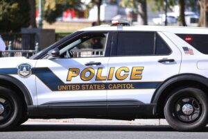 US-Polizei sichert den Tatort nach Anschlag auf das White House Correspondents' Dinner in Washington.