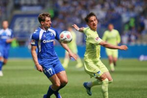 FC Magdeburg feiert 1:0-Sieg gegen Hertha BSC mit Tor von Laurin Ulrich.