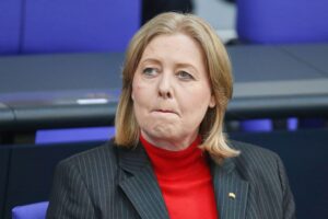 Bärbel Bas fordert Kompromisse und Entlastungen in der Koalition für Bürger in Not.