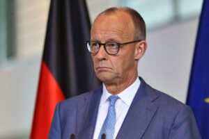 Friedrich Merz im Fokus: Umfragedaten zeigen politische Stimmungslage in Deutschland.