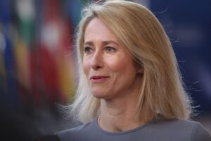 Kaja Kallas spricht auf EU-Außenministertreffen über Sanktionen gegen Russland und Unterstützung für die Ukraine.