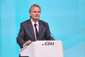 Günter Krings spricht zur Stabilität der Union und der Wiederwahl von Jens Spahn.