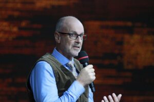 Peter Wohlleben warnt vor falschen Hygieneregeln und Aerosolen auf öffentlichen Toiletten.