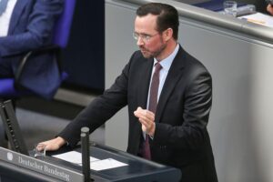 Dirk Wiese spricht optimistisch über die Zusammenarbeit zwischen SPD und Union nach dem Koalitionsausschuss.