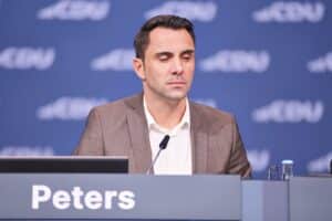 Daniel Peters spricht zur CDU-Position gegen die Linke und deren Haltung zum Nahost-Konflikt.