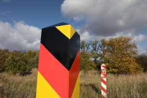 Rückgabe historischer Kulturgüter symbolisiert deutsch-polnische Zusammenarbeit und Anerkennung historischen Unrechts.
