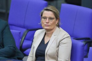Stefanie Hubig ermutigt zur Auseinandersetzung mit Organspende für mehr Spender in Deutschland.