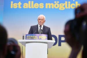 Wolfgang Kubicki auf dem Parteitag: Optimistisch, überrascht und bereit für neue Herausforderungen.