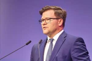 Carsten Schneider: Umweltminister, verwies auf Sondervermögen. Landkreise fordern dauerhaft mehr Finanzmittel für Hitzeschutz.