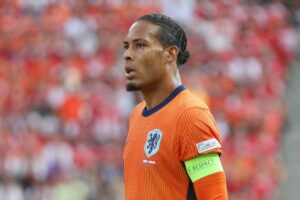 Marokkos Fußballteam jubelt nach dem Sieg im Elfmeterschießen gegen die Niederlande.